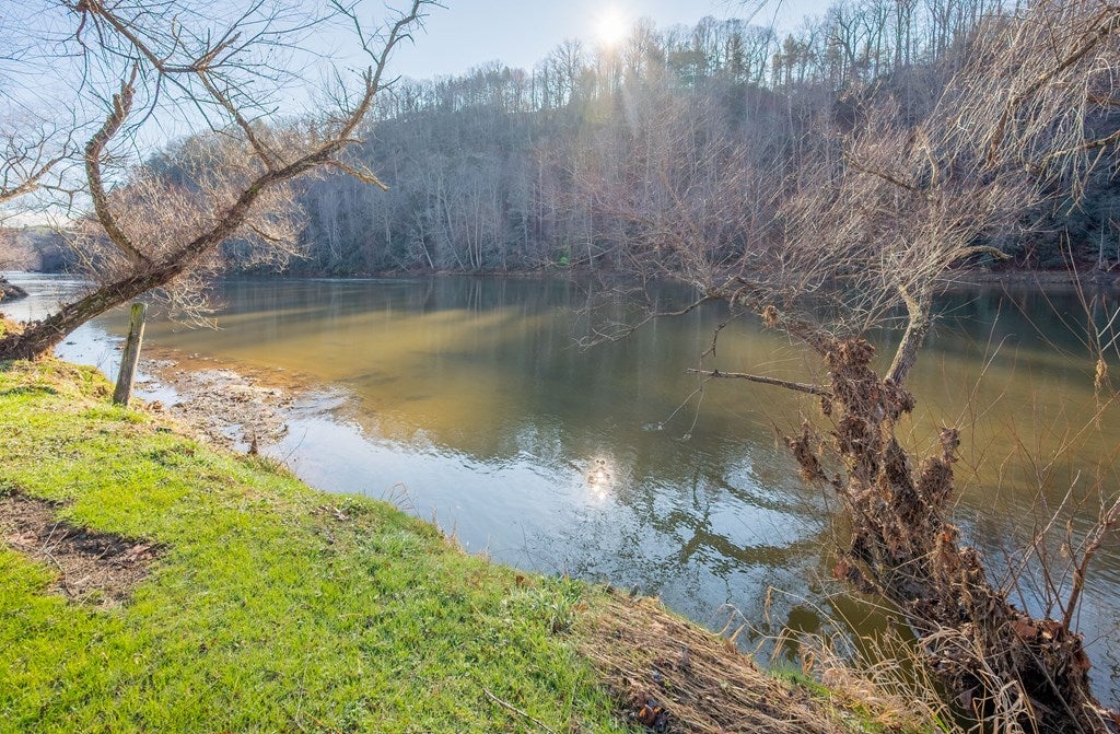 3708 Pleasant Grove Road Independence, VA 24348 - Photo 8 of 44 Gallery Image 8