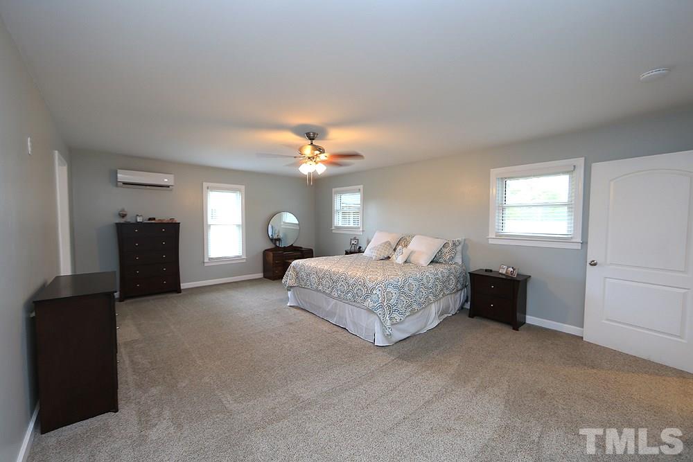 477 Hatcher Road Selma, NC 27576 - Photo 10 of 21 Gallery Image 10