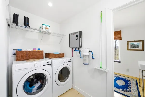 $597,000 | 195 Log Cabin Lane, Roan Mountain, TN 37687