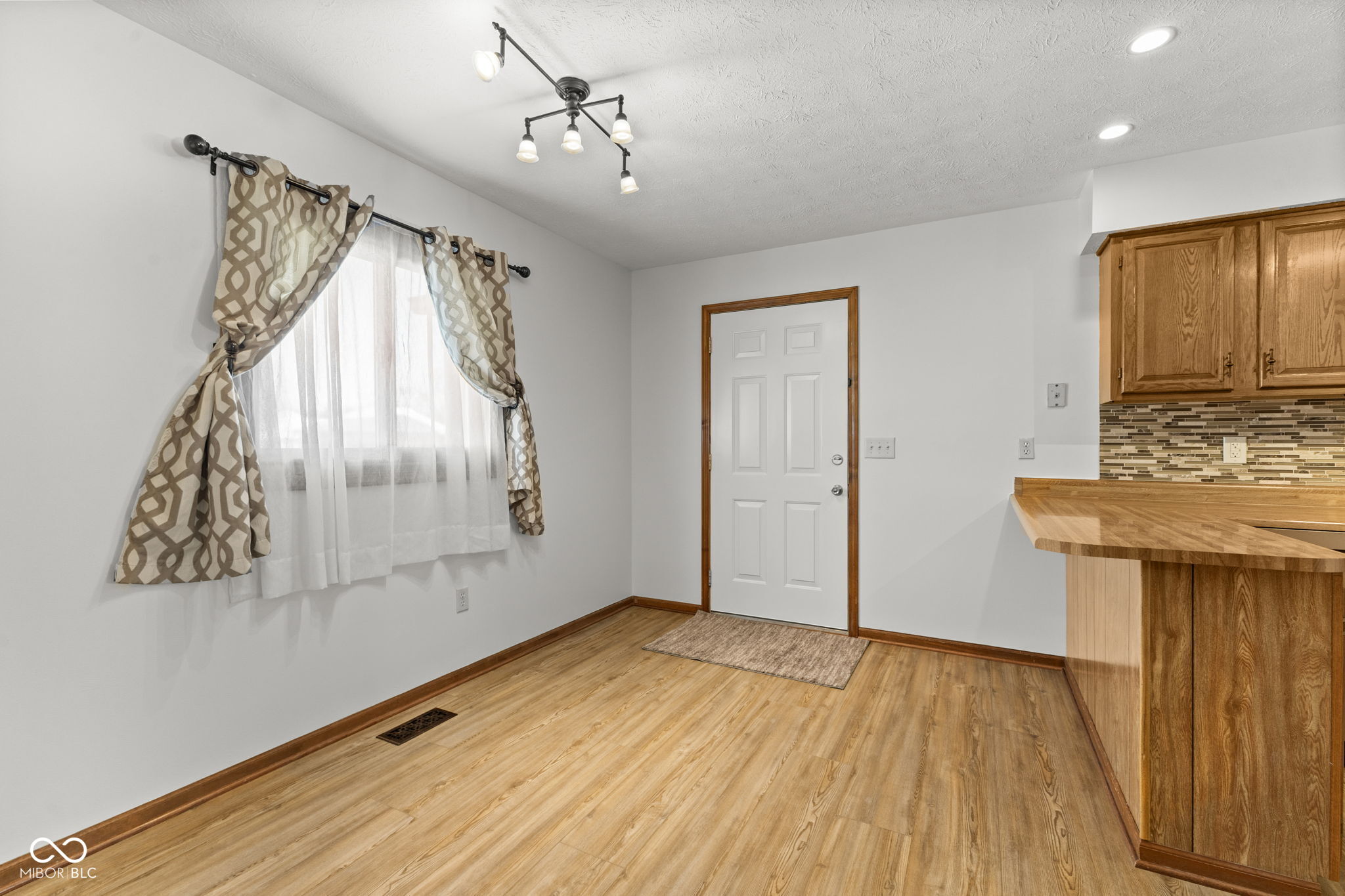 7624 Quail Ridge Drive North Plainfield, IN 46168 - Photo 16 of 43