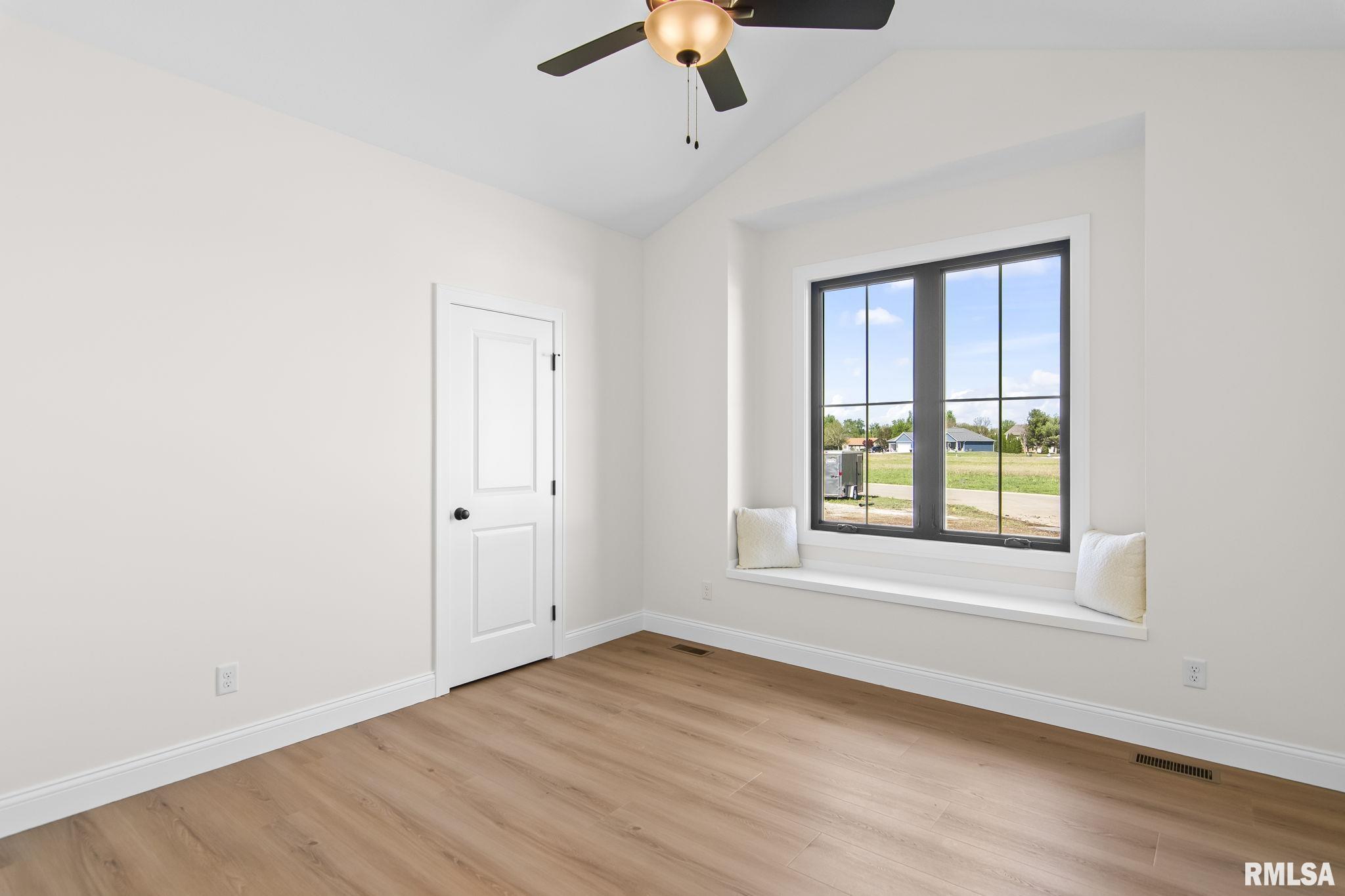 421 Sundown Lane Chatham, IL 62629 - Photo 26 of 34