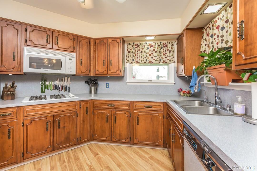 6922 Shepherd Road Adrian, MI 49221 - Photo 33 of 61 AB6A8465.jpg