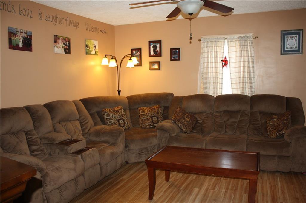 795 Evergreen Road Leechburg, PA 15656 - Photo 4 of 13 Gallery Image 4