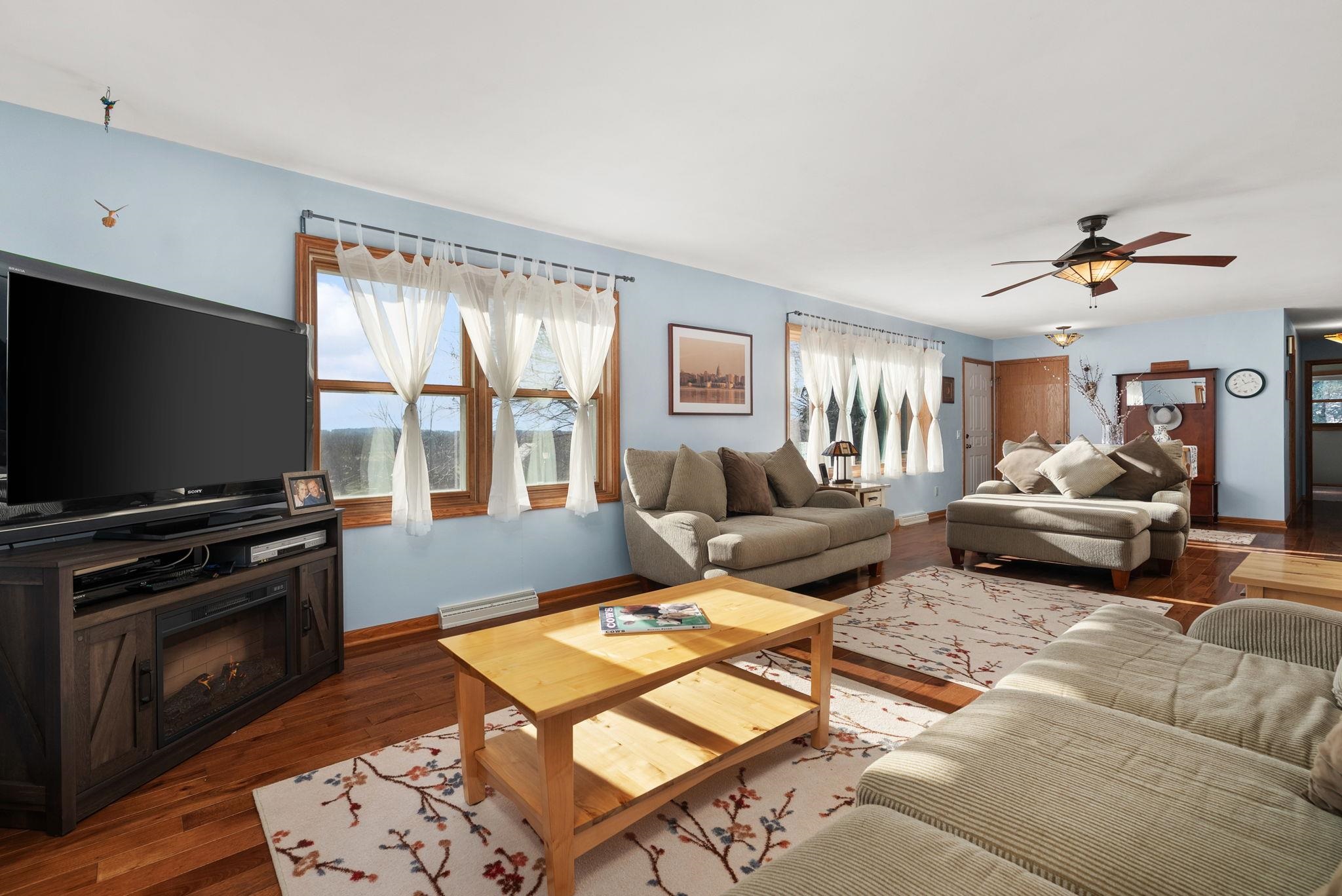 5840 Madsen Circle Oregon, WI 53575 - Photo 15 of 43