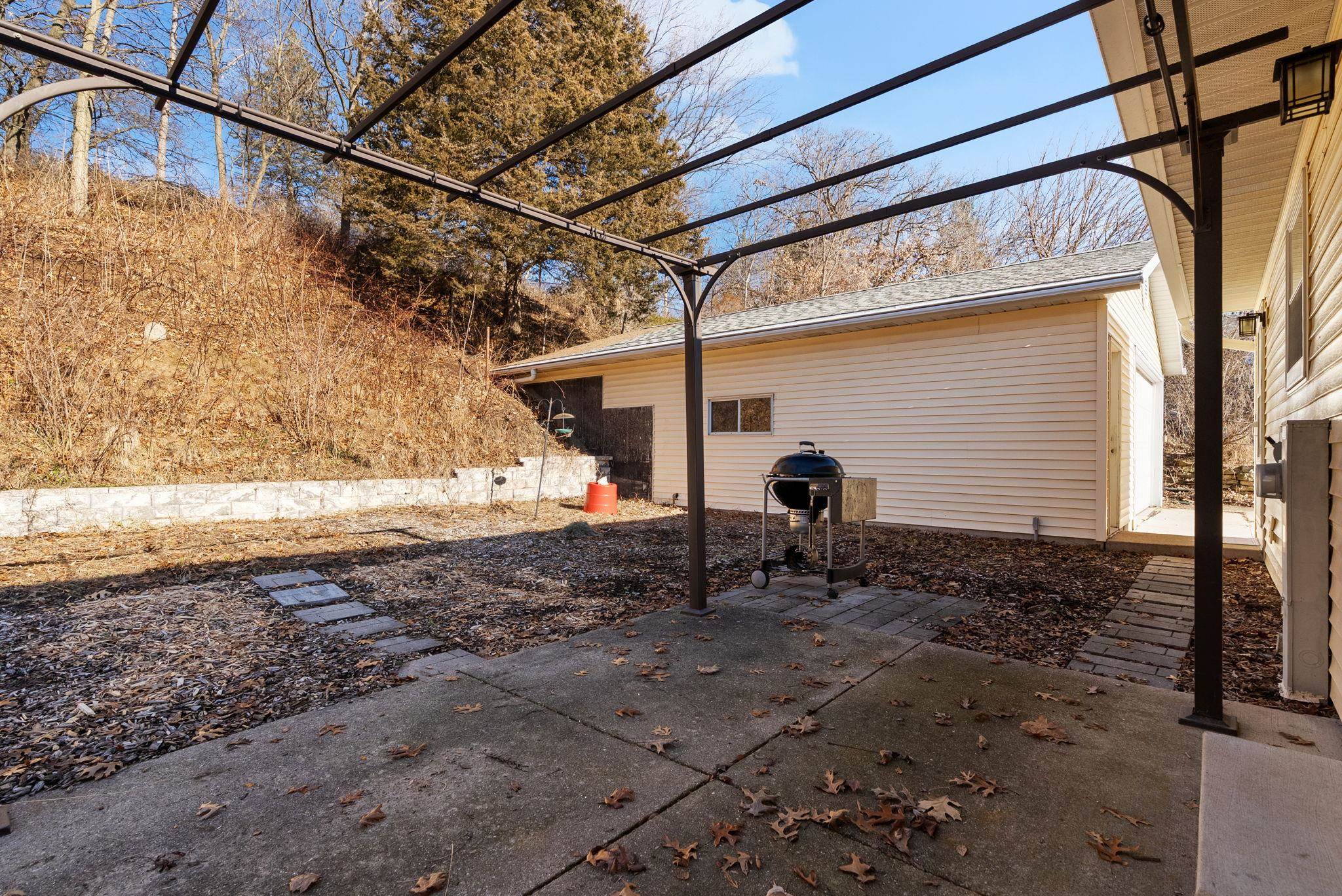 5840 Madsen Circle Oregon, WI 53575 - Photo 40 of 43