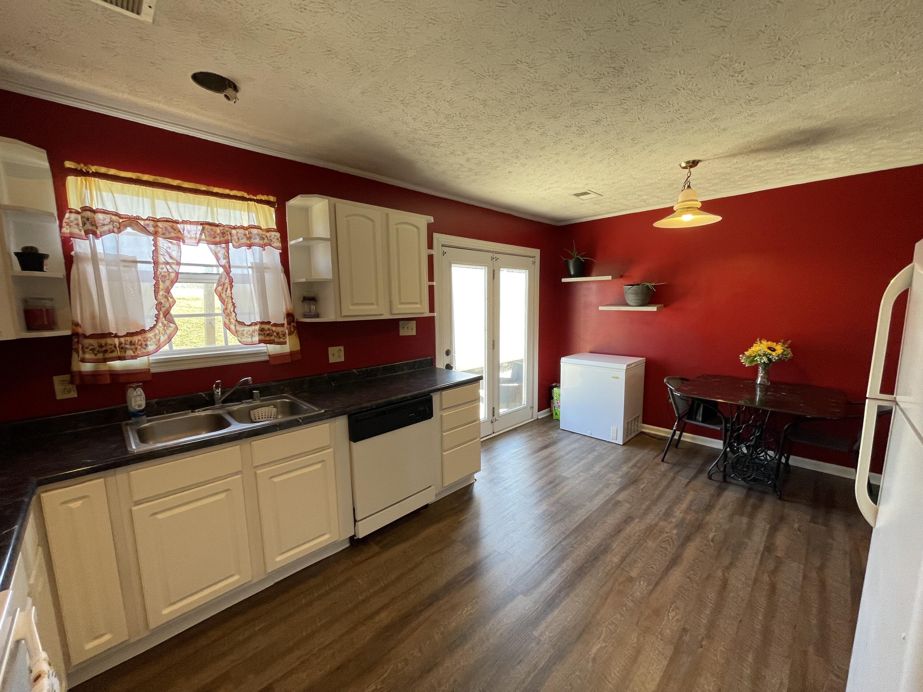504 Nina Ridge Road Lancaster, KY 40444 - Photo 16 of 52 IMG_5603