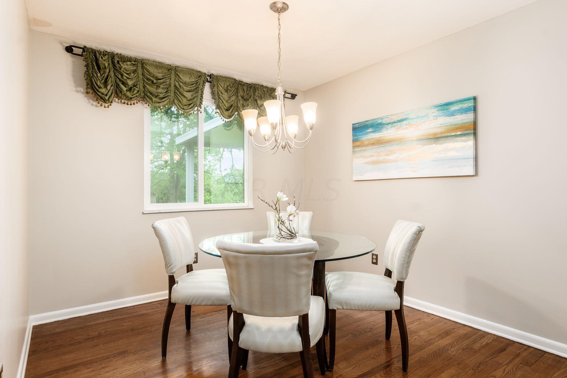 2779 Clifton Road Columbus, OH 43221 - Photo 6 of 37 Dining Room
