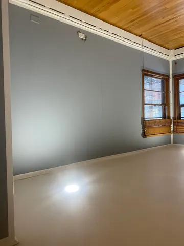 $1,950 | 156 Park Place, Grayslake, IL 60030