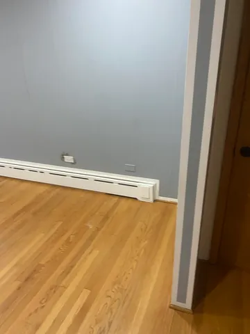 $1,950 | 156 Park Place, Grayslake, IL 60030