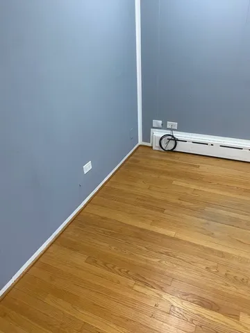 $1,950 | 156 Park Place, Grayslake, IL 60030