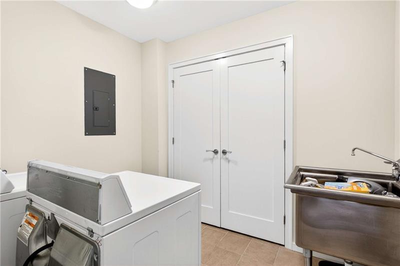 3325 Piedmont Road Northeast, Unit 2601 Atlanta, GA 30305 - Photo 27 of 68