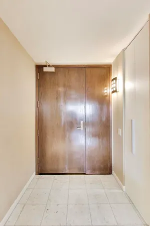 $495,000 | 360 East Randolph Street, Unit 702, Chicago, IL 60601