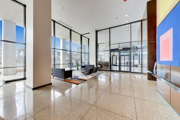$495,000 | 360 East Randolph Street, Unit 702, Chicago, IL 60601
