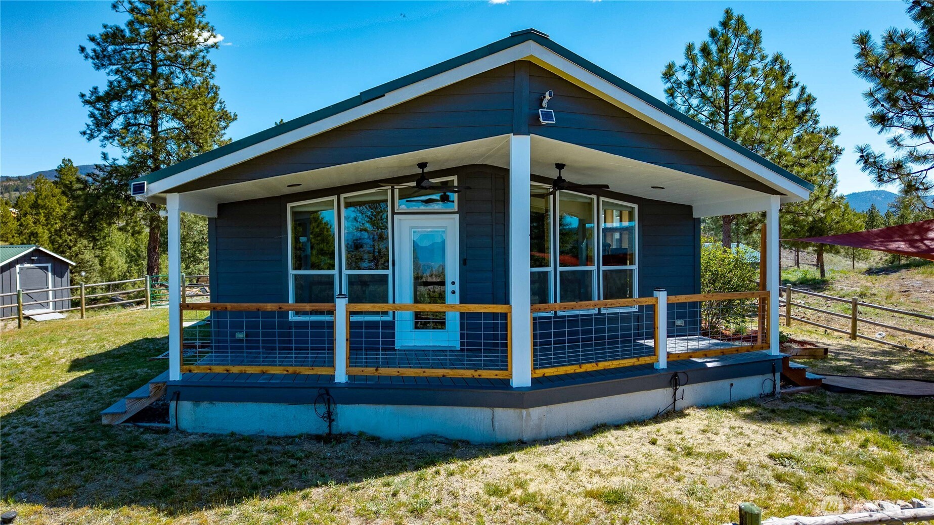 23 Razor Road Tonasket, WA 98855 - Photo 2 of 40