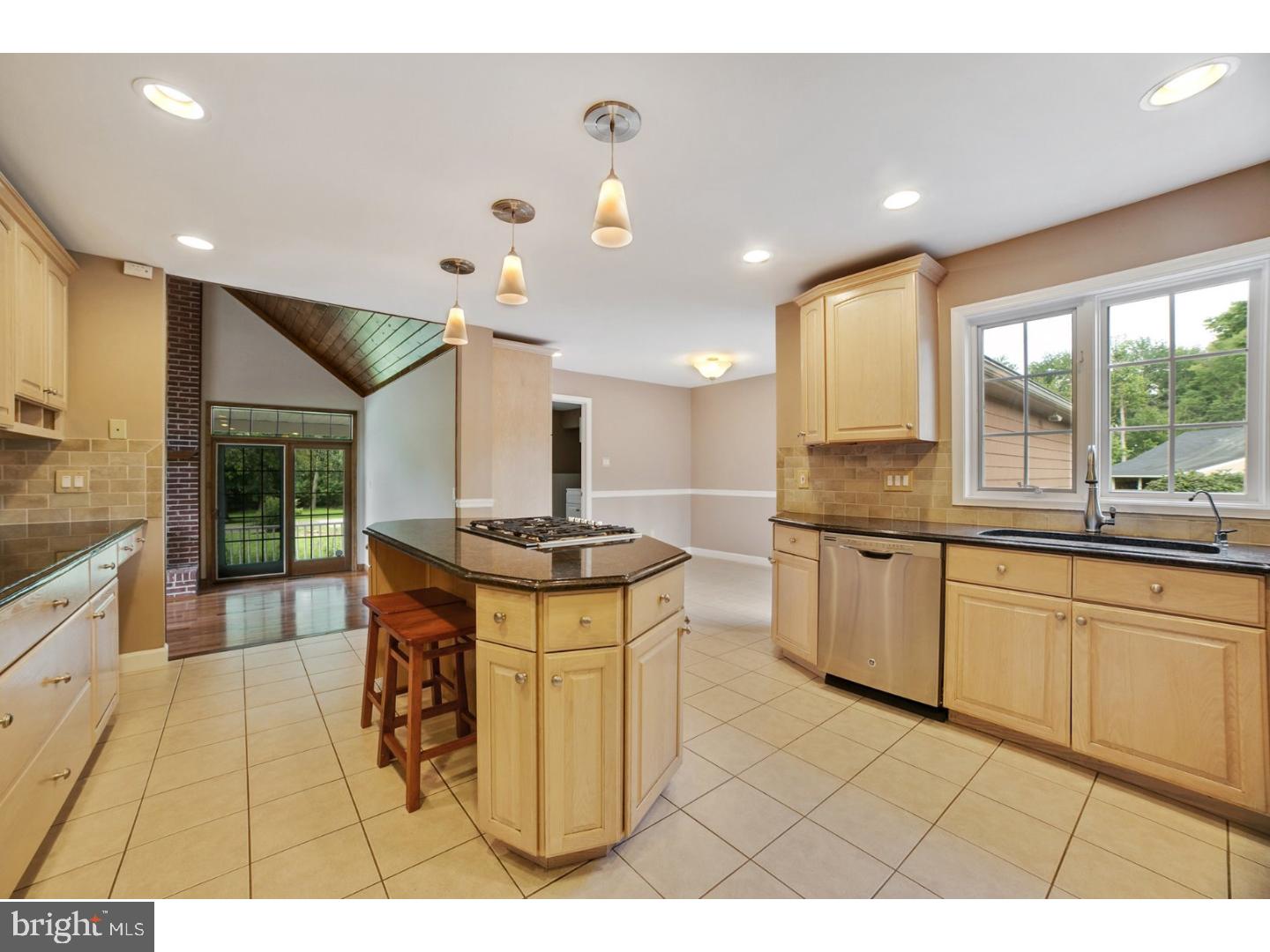 140 West Tomlin Station Road Mickleton, NJ 08056 - Photo 4 of 25 Kitchen