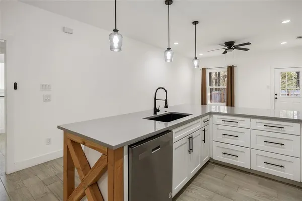$274,000 | 145 Barcelona Street, Payne Springs, TX 75156