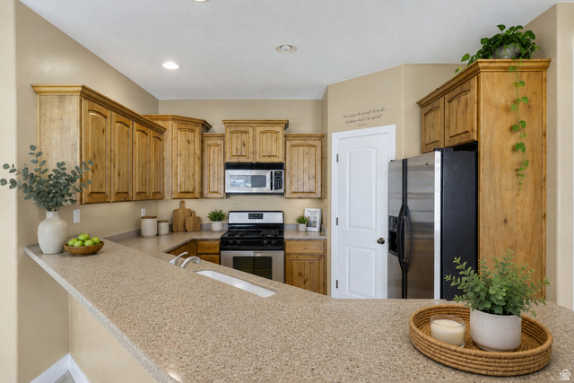 545 West 375 South Hurricane, UT 84737 - Photo 13 of 60