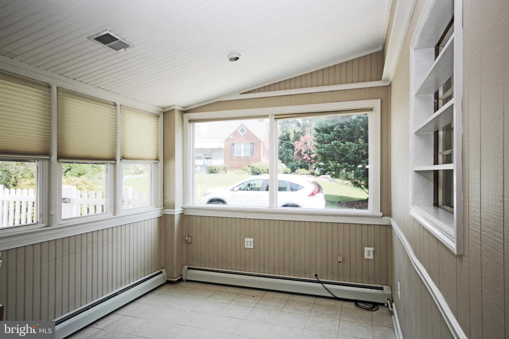 11111 Fort Washington Road Fort Washington, MD 20744 - Photo 7 of 27 Enclosed Porch