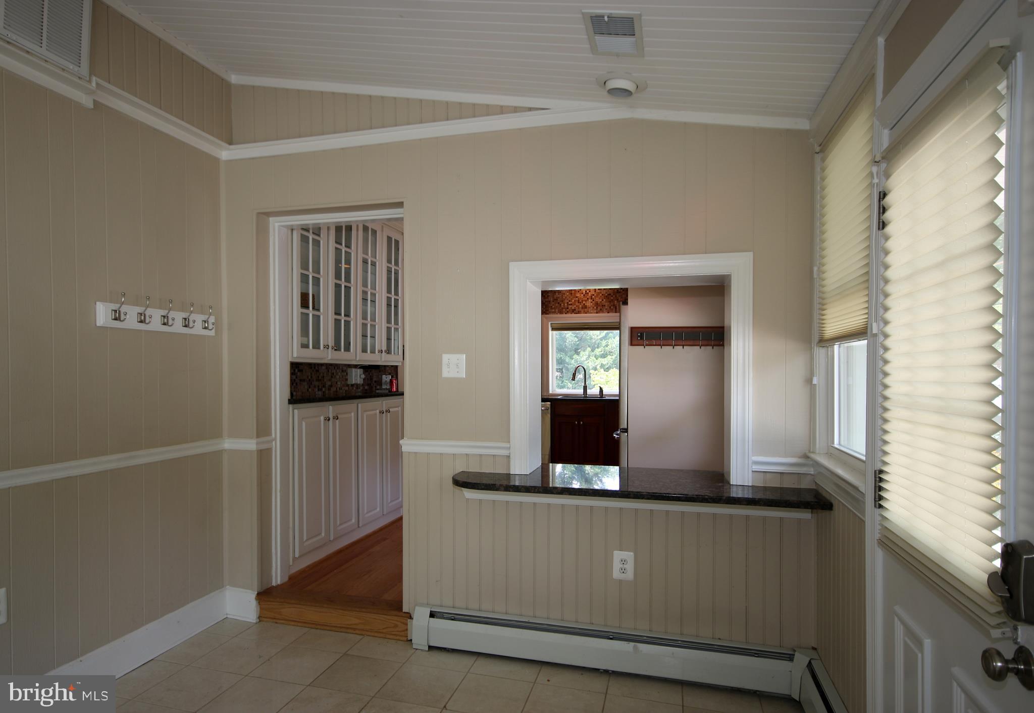11111 Fort Washington Road Fort Washington, MD 20744 - Photo 8 of 27 View of Breakfast Area