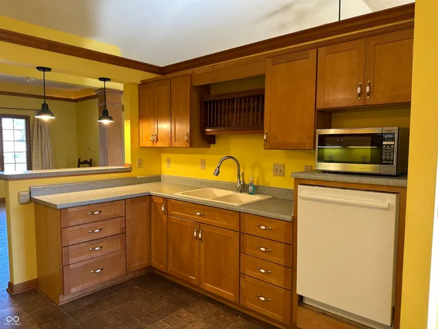 $350,000 | 1139 Brunes Boulevard, Unit 139, Brownsburg, IN 46112