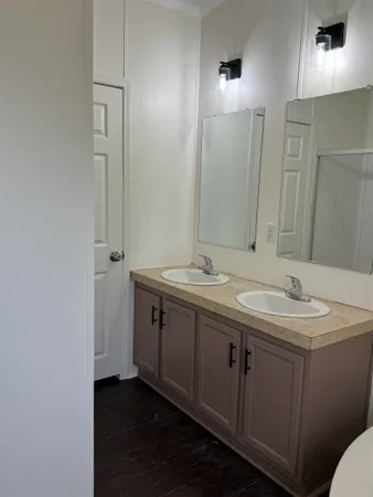 $180,000 | 42 Reed Circle, Bertram, TX 78605