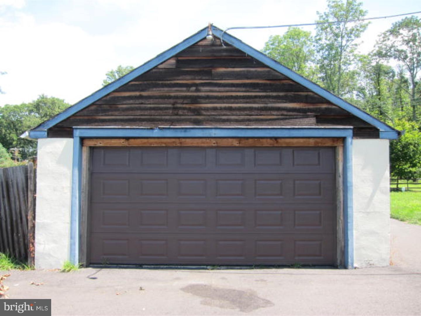 608 Durham Road Newtown, PA 18940 - Photo 20 of 24 Garage