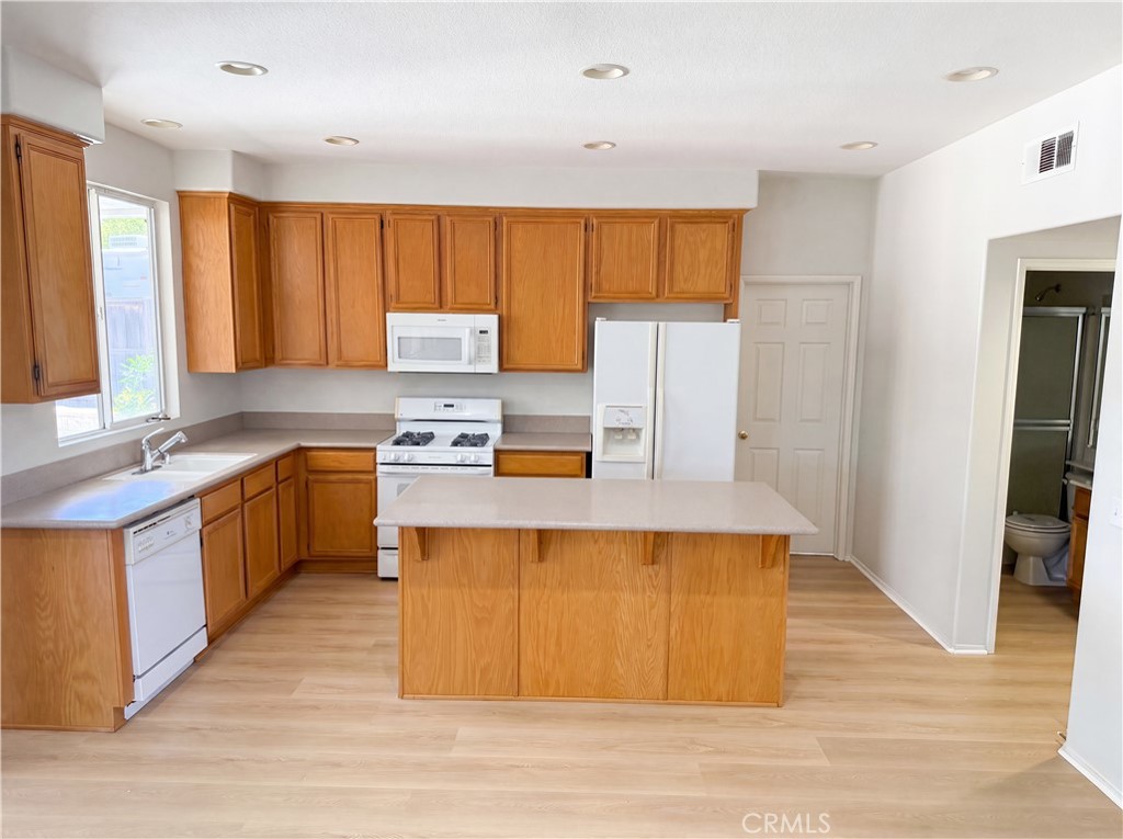 19640 Allenhurst Street Riverside, CA 92508 - Photo 5 of 18