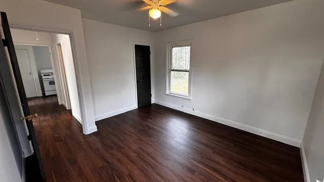 $1,400 | 4358 Lisbon Street, Fort Worth, TX 76107