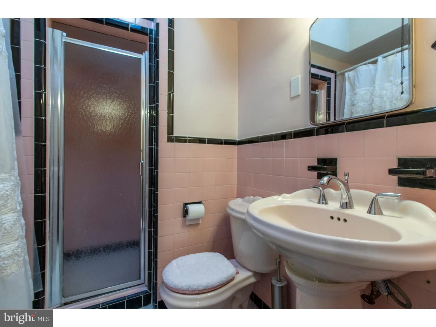 1311 Vernon Road Philadelphia, PA 19150 - Photo 13 of 22 Gallery Image 13
