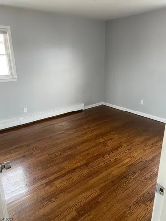 $2,500 | 409 Gable Lane, Linden, NJ 07036