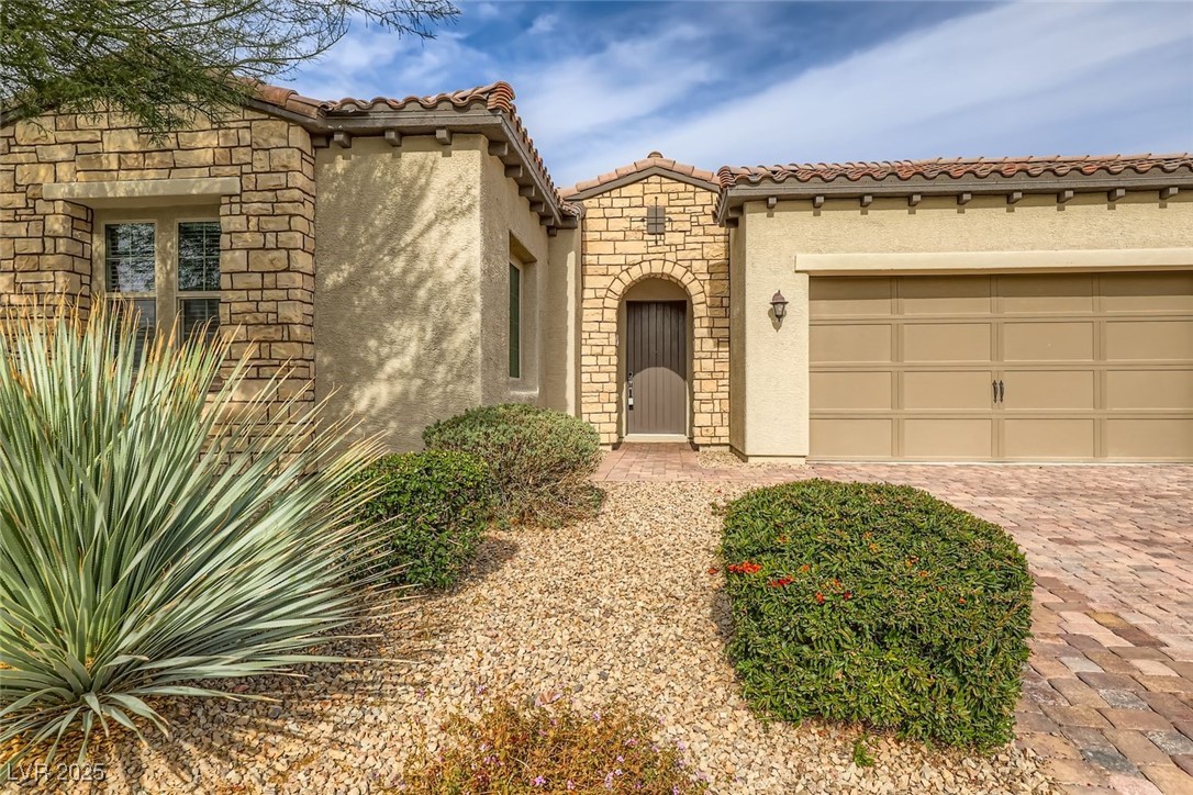 5916 Yellow Ridge Avenue Las Vegas, NV 89131 - Photo 3 of 53