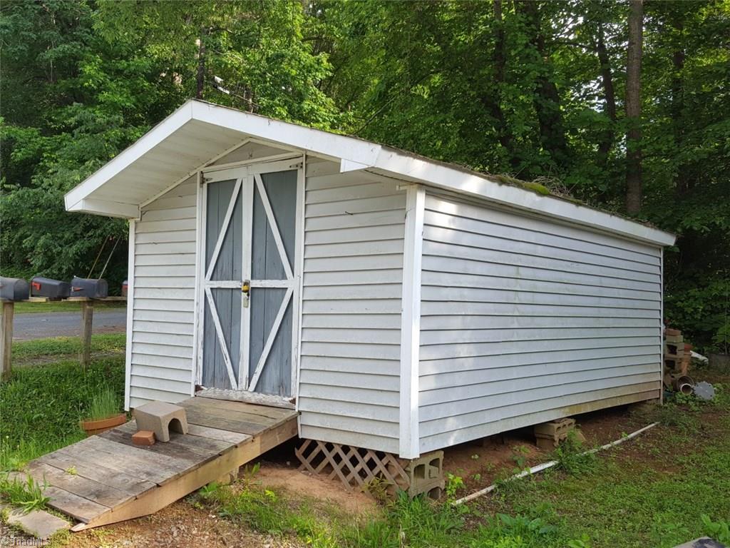 385 Jess Cross Road Lexington, NC 27292 - Photo 14 of 22 Gallery Image 14