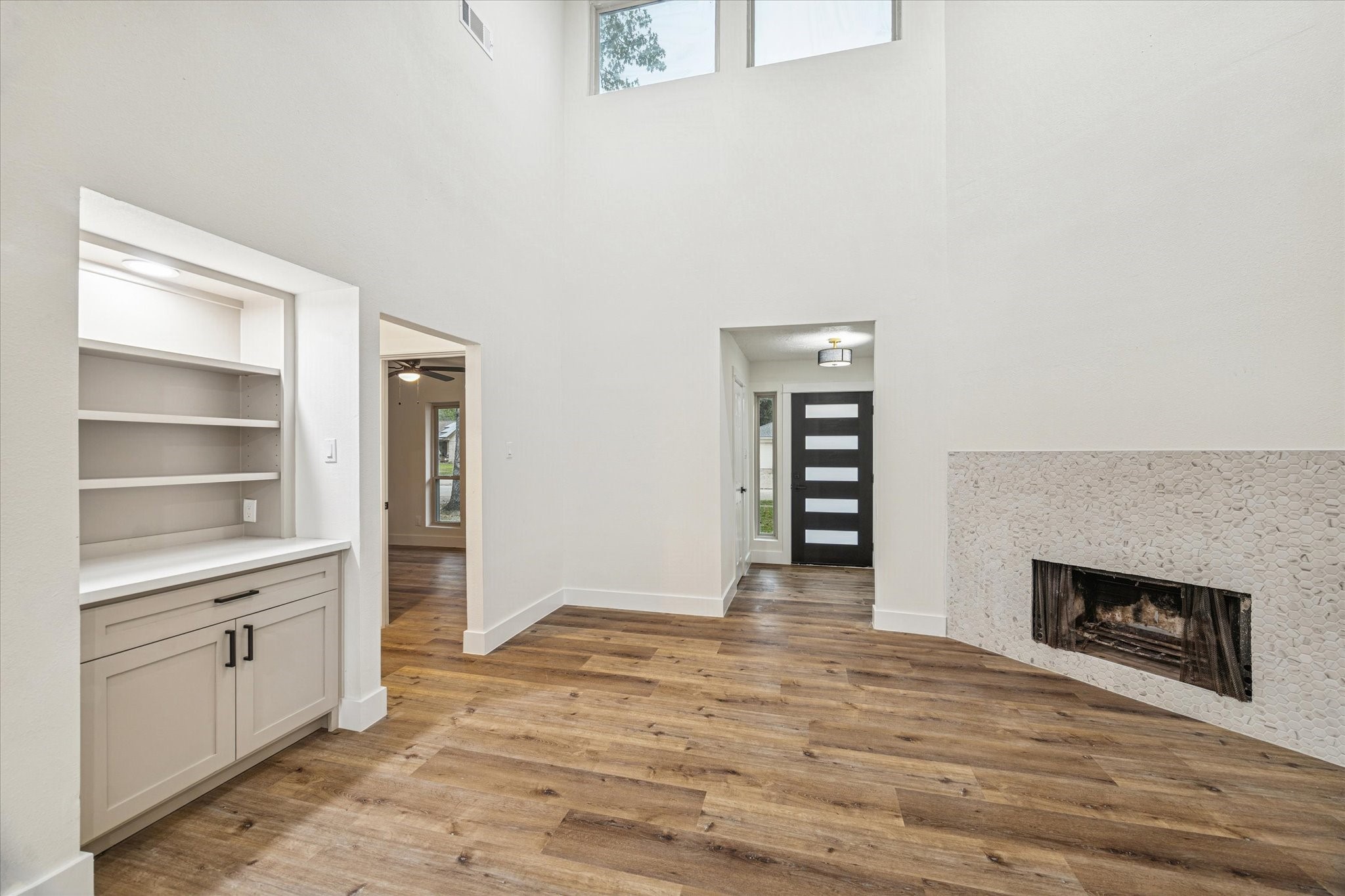 3623 Acorn Way Lane Spring, TX 77389 - Photo 3 of 25 a view of a livingroom with a fireplace
