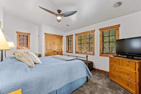 $1,295,000 | 95 Golden Bar Court, Donnelly, ID 83615