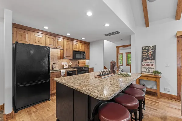 $1,295,000 | 95 Golden Bar Court, Donnelly, ID 83615