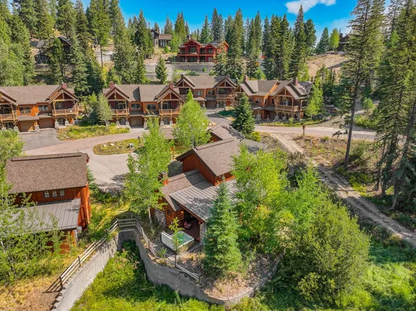 $1,295,000 | 95 Golden Bar Court, Donnelly, ID 83615