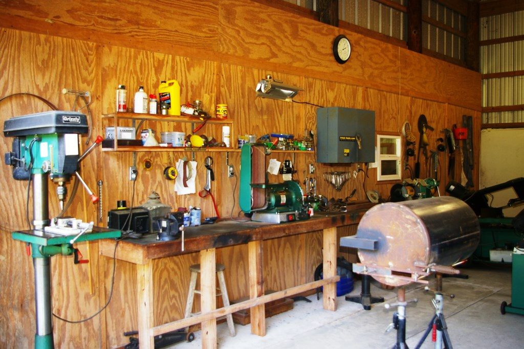 9126 Magnolia Progress Road Magnolia, MS 39652 - Photo 26 of 38 Workshop