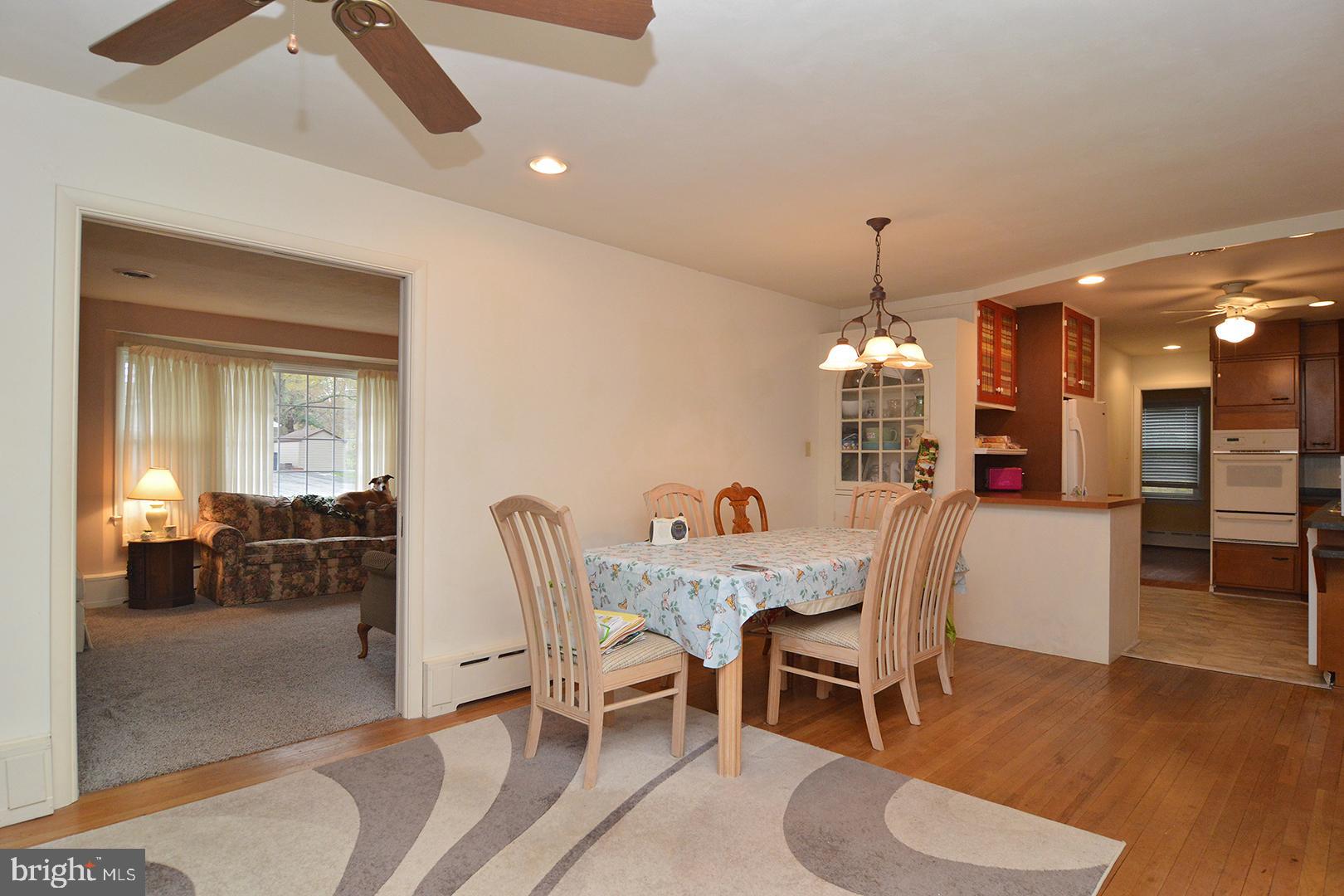 331 Scenic Drive Reading, PA 19607 - Photo 11 of 35