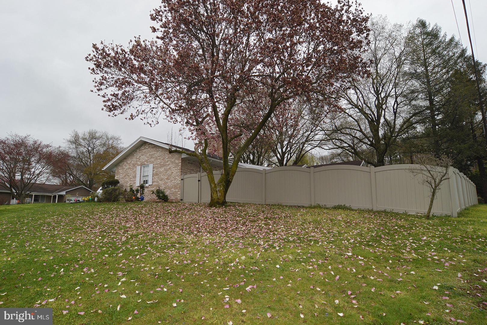 331 Scenic Drive Reading, PA 19607 - Photo 35 of 35
