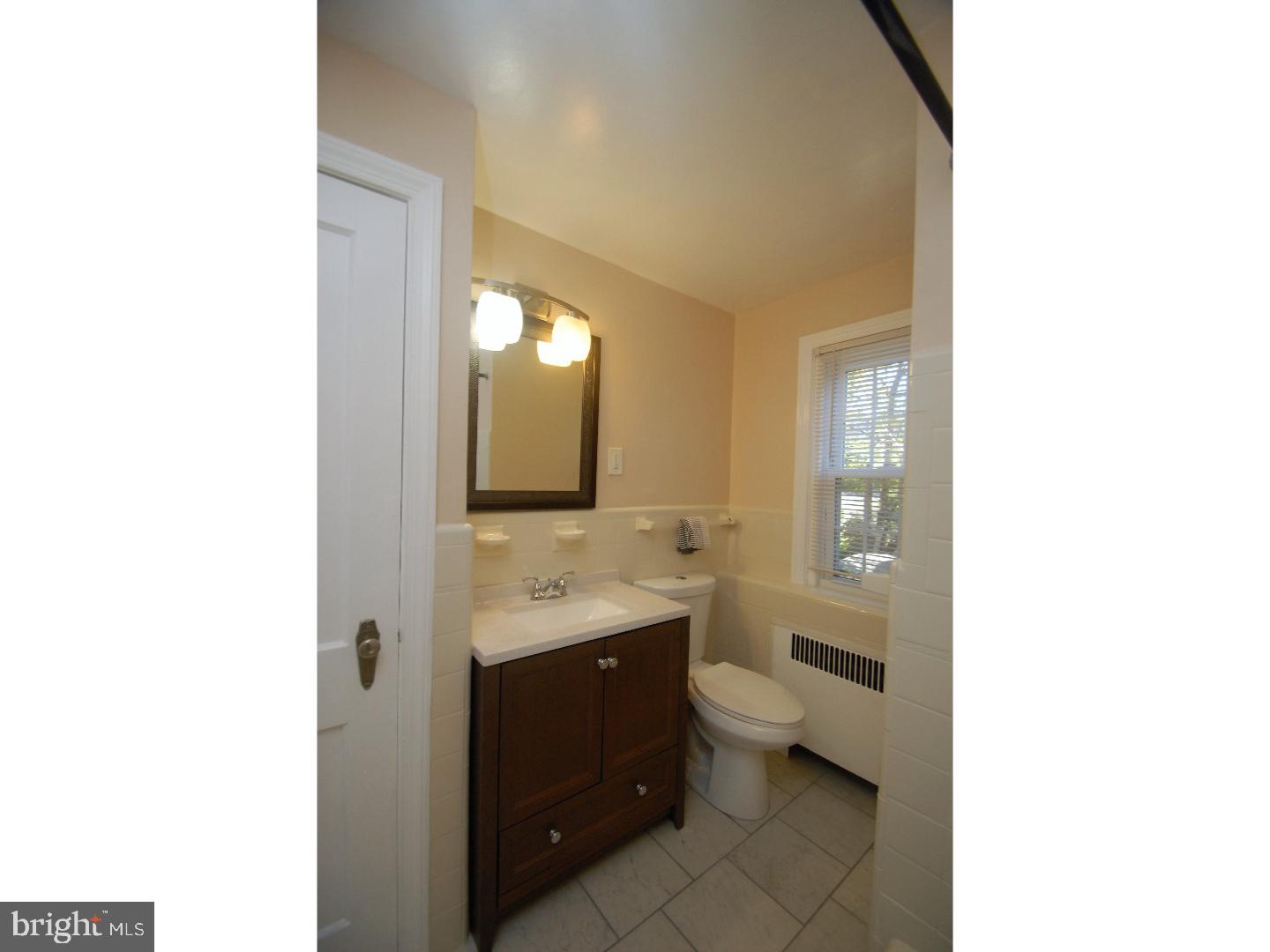 430 Longfellow Road Wyncote, PA 19095 - Photo 17 of 20 Bathroom