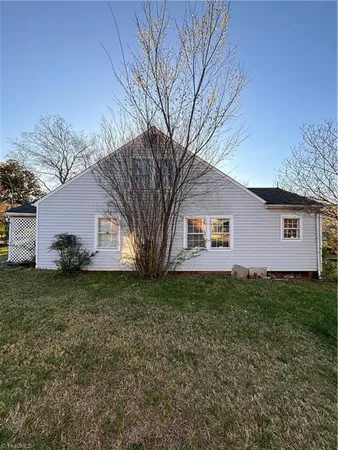 $145,000 | 3558 Spangenberg Avenue, Clemmons, NC 27012