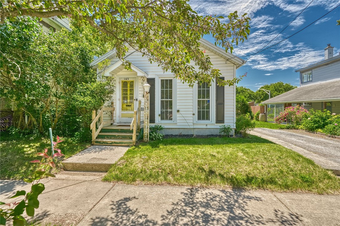 163 Richard Street Rochester, NY 14607 - Photo 1 of 1