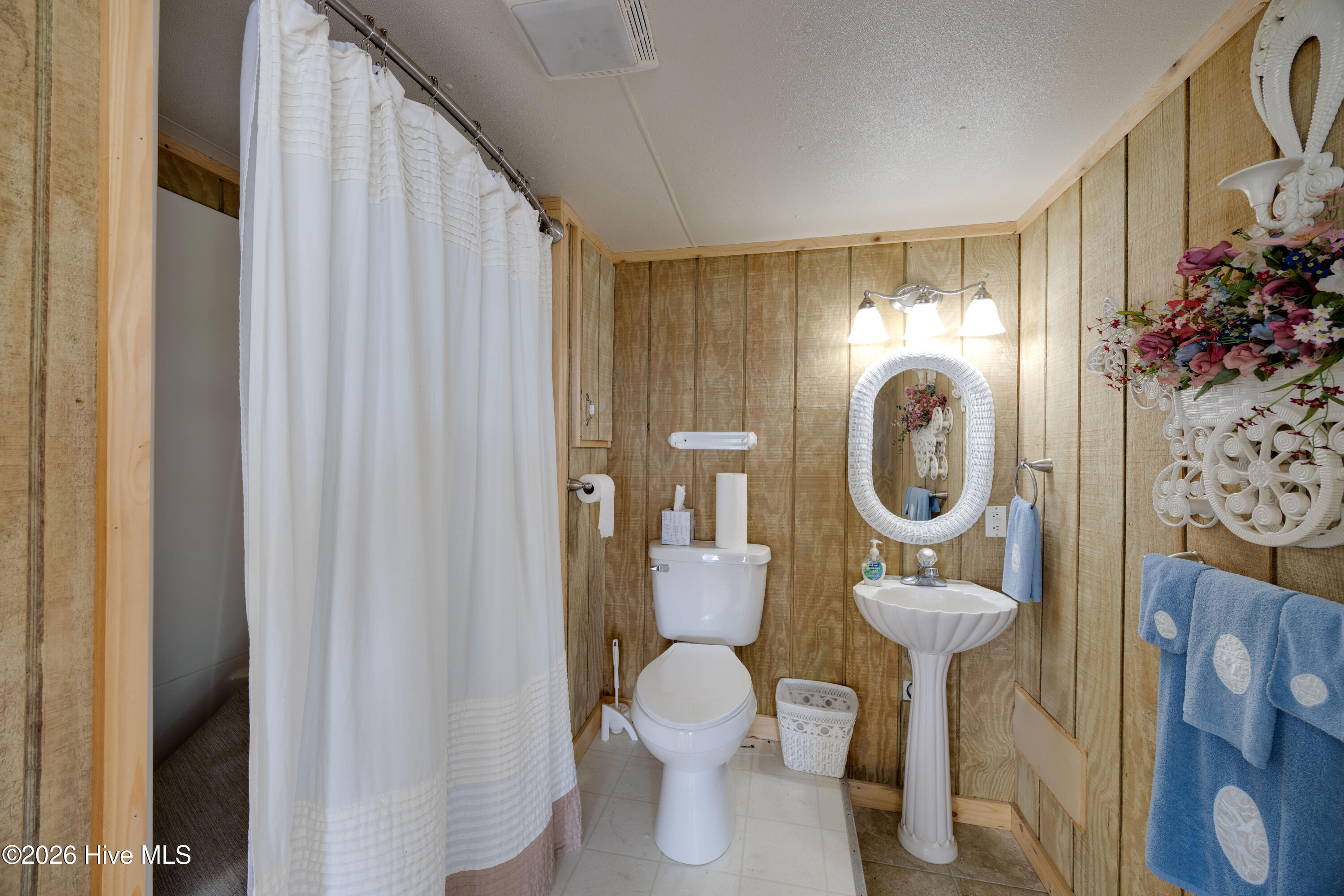 22 Oak Point Road Chocowinity, NC 27817 - Photo 31 of 52
