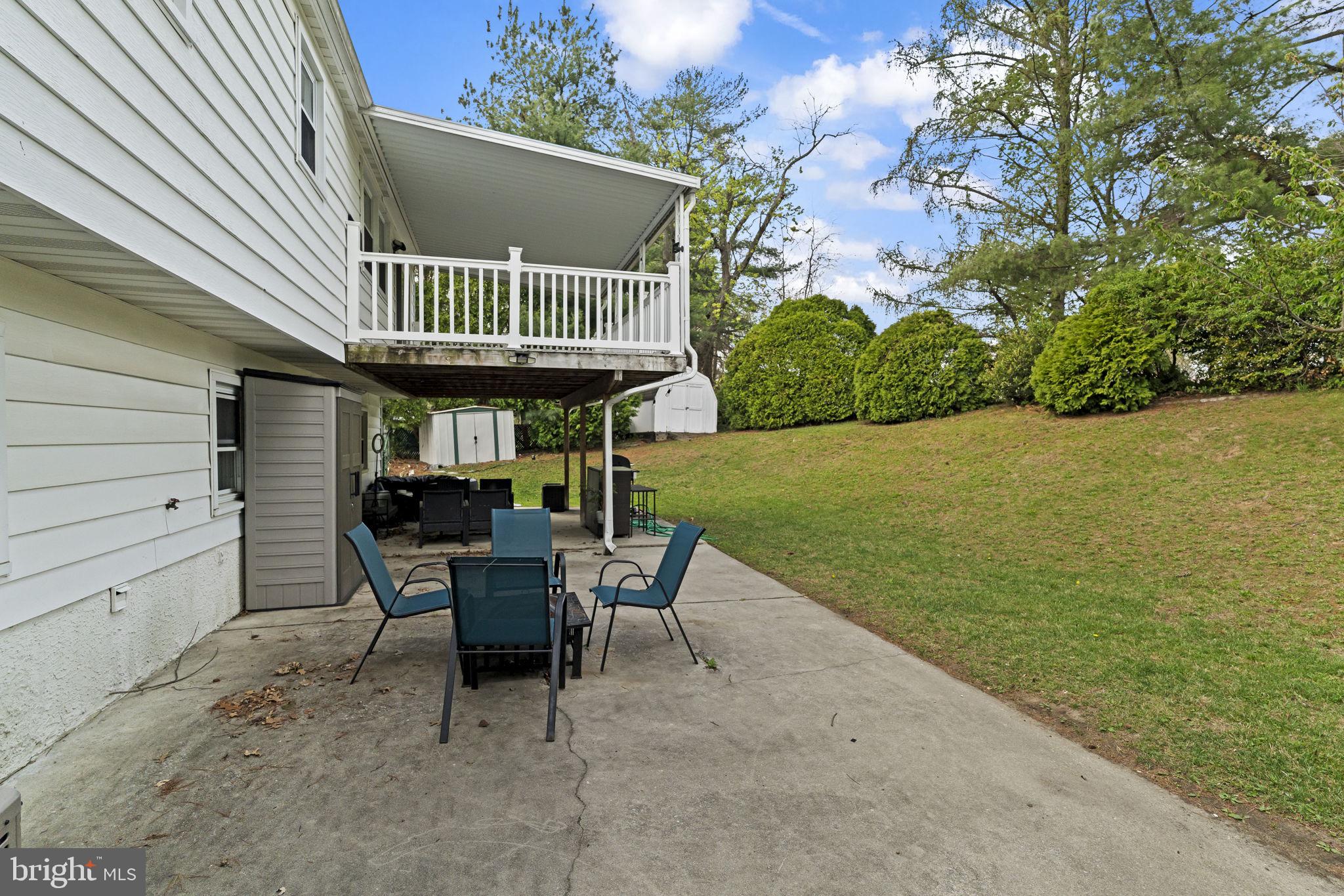 111 Hemmings Way Lawnside, NJ 08045 - Photo 29 of 33