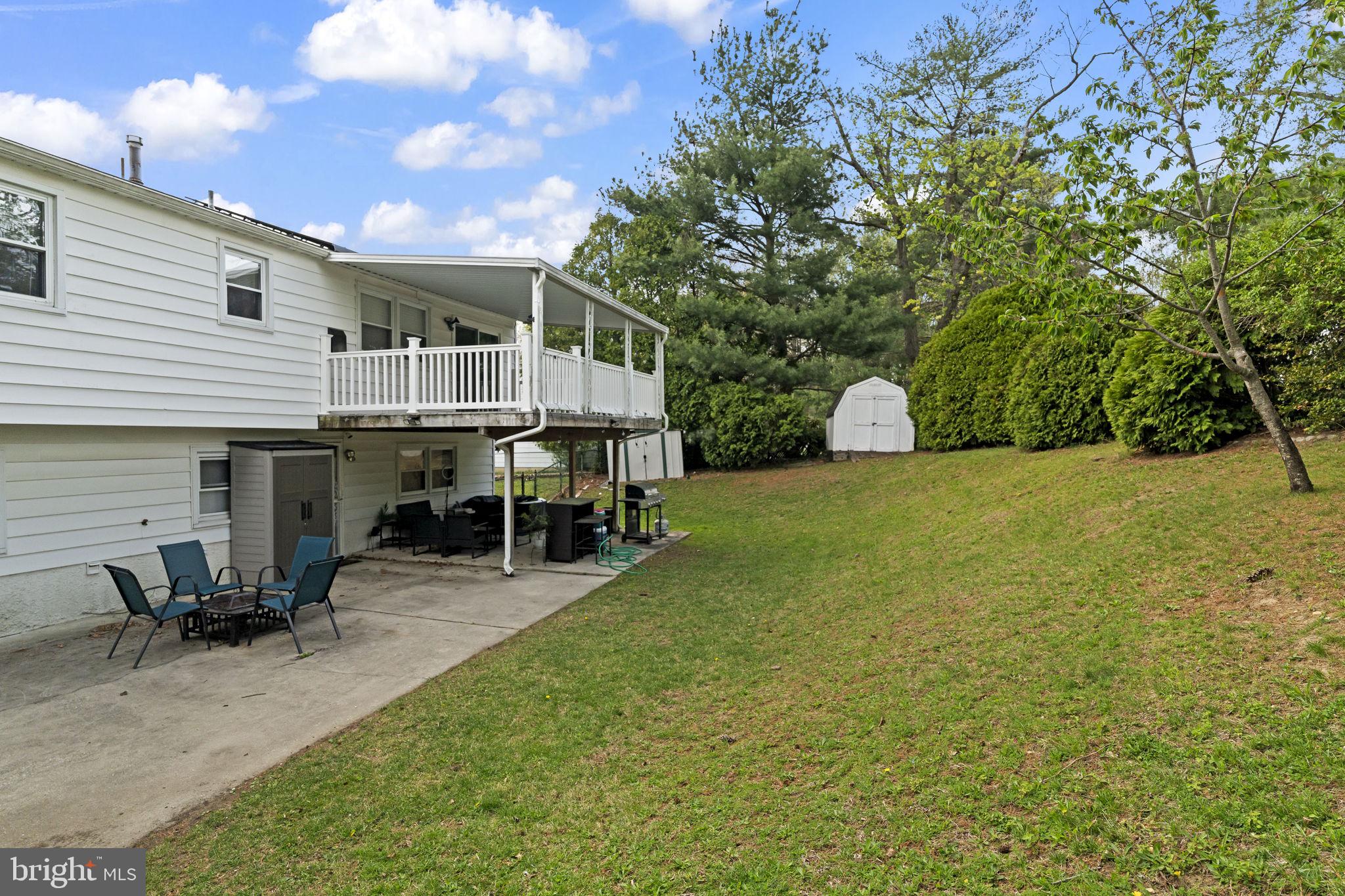 111 Hemmings Way Lawnside, NJ 08045 - Photo 30 of 33