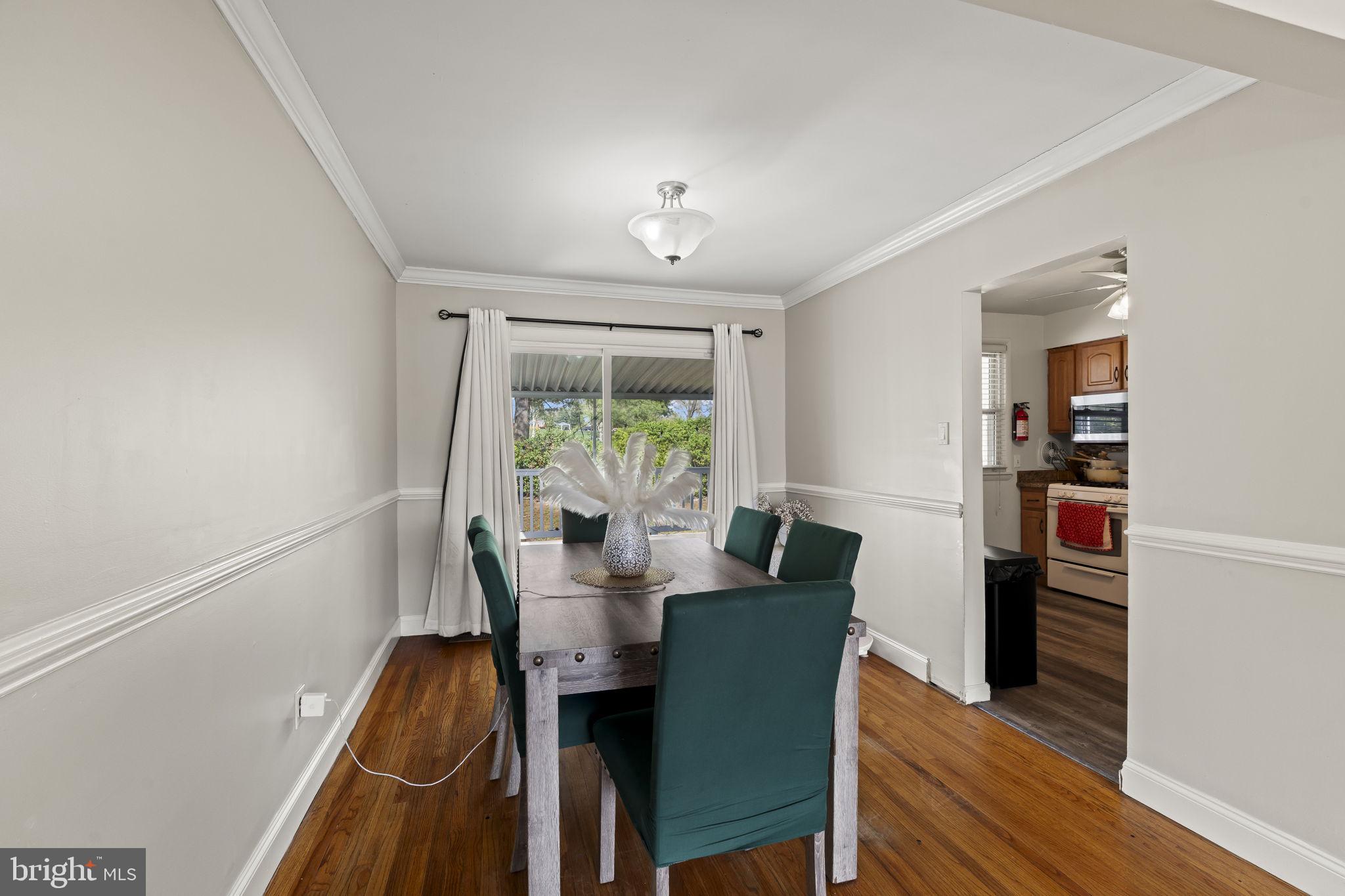 111 Hemmings Way Lawnside, NJ 08045 - Photo 6 of 33