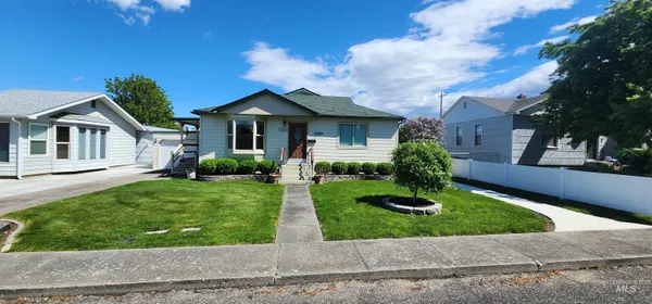 $399,900 | 1311 4th Street, Clarkston, WA 99403