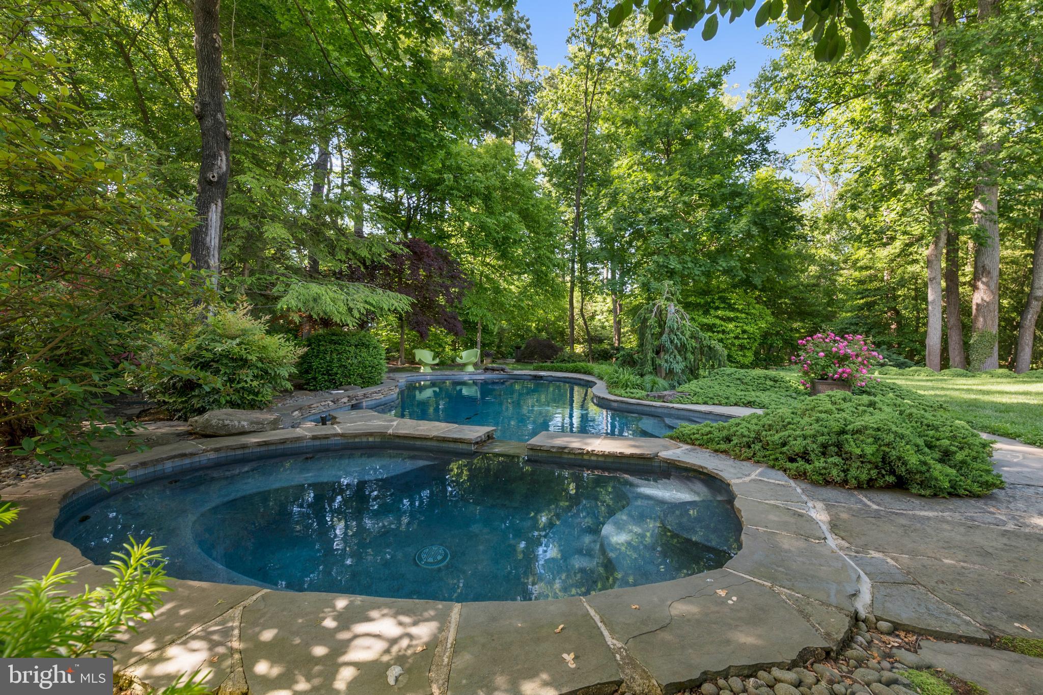 40 Poplar Point Road Edgewater, MD 21037 - Photo 45 of 57 Enjoy the ten person spa