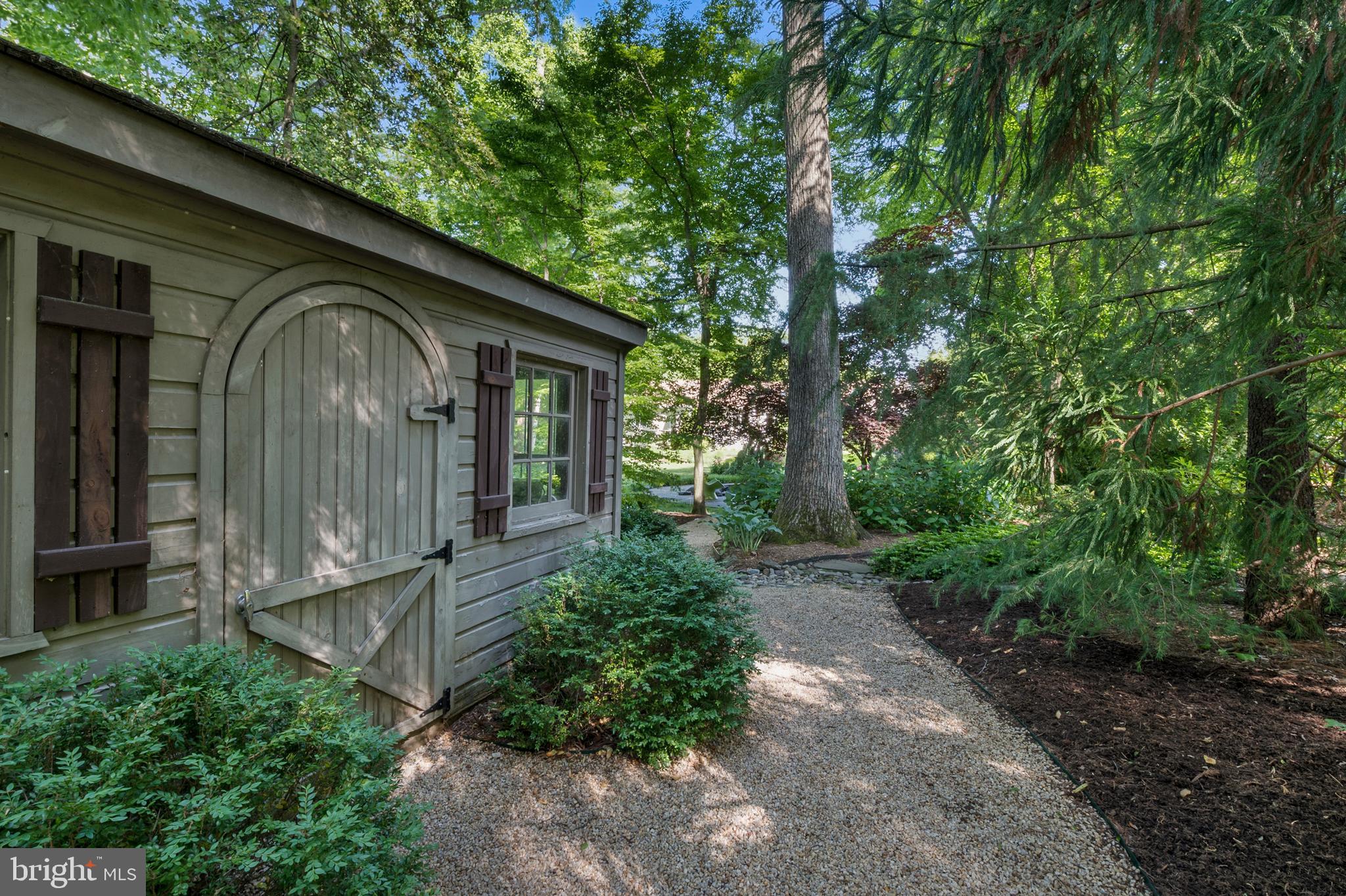 40 Poplar Point Road Edgewater, MD 21037 - Photo 46 of 57 Storage shed for your tools