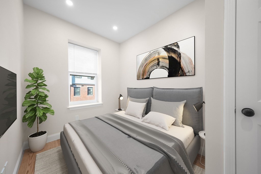 95 Endicott Street, Unit 2 Boston, MA 02113 - Photo 9 of 12